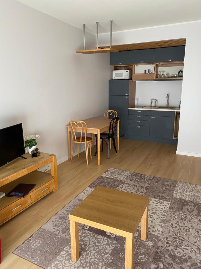 Kuressaare Tallinn Street Apartments Exterior foto