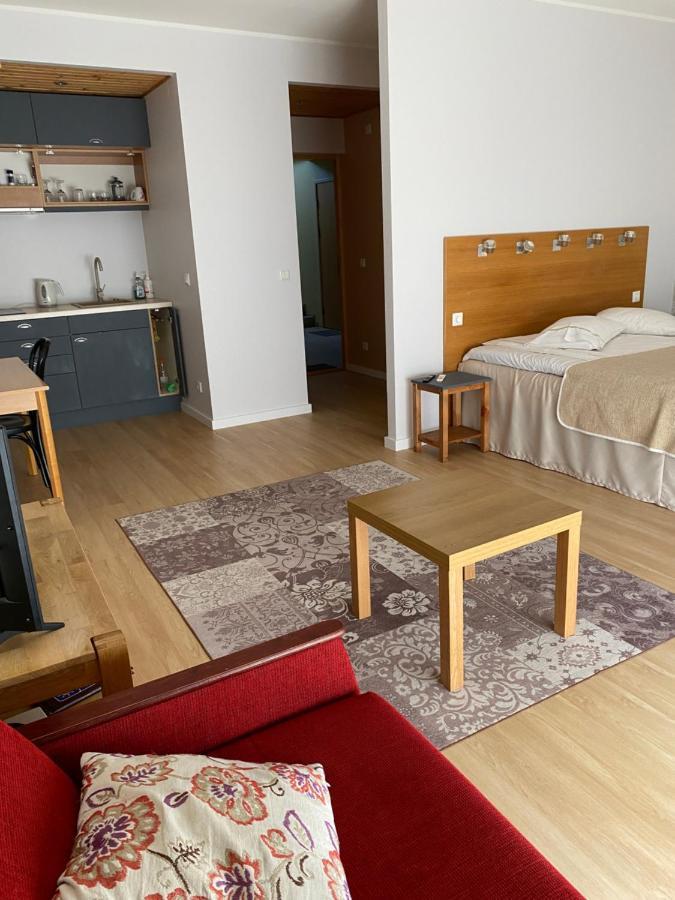 Kuressaare Tallinn Street Apartments Exterior foto