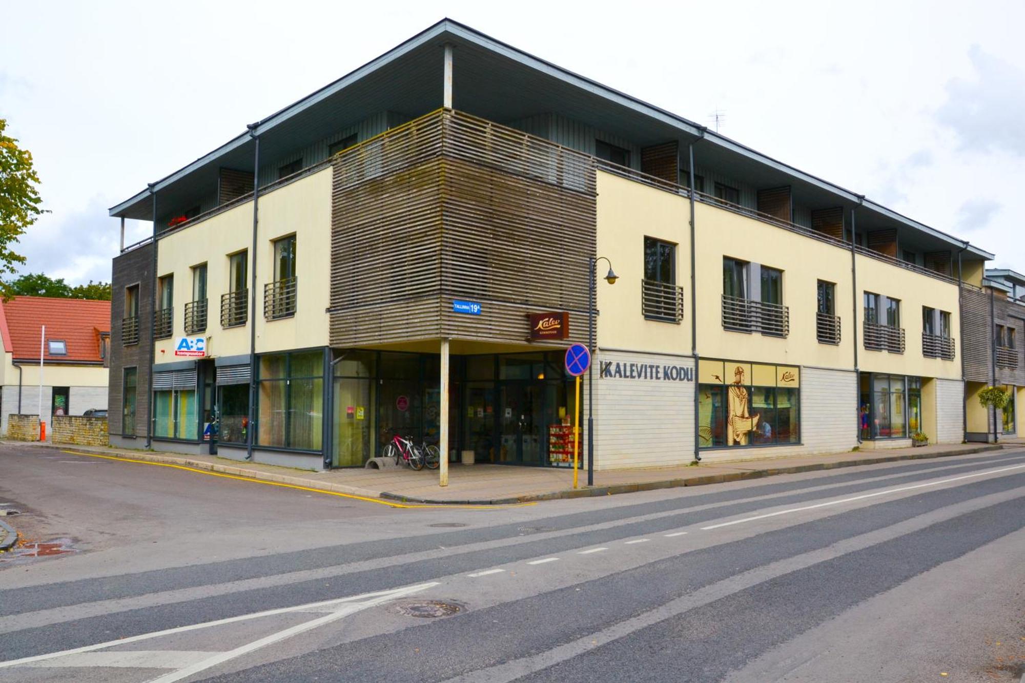 Kuressaare Tallinn Street Apartments Exterior foto